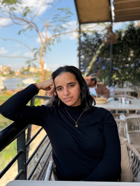 Refuser l’indifférence – Rencontre avec Malika Baouya